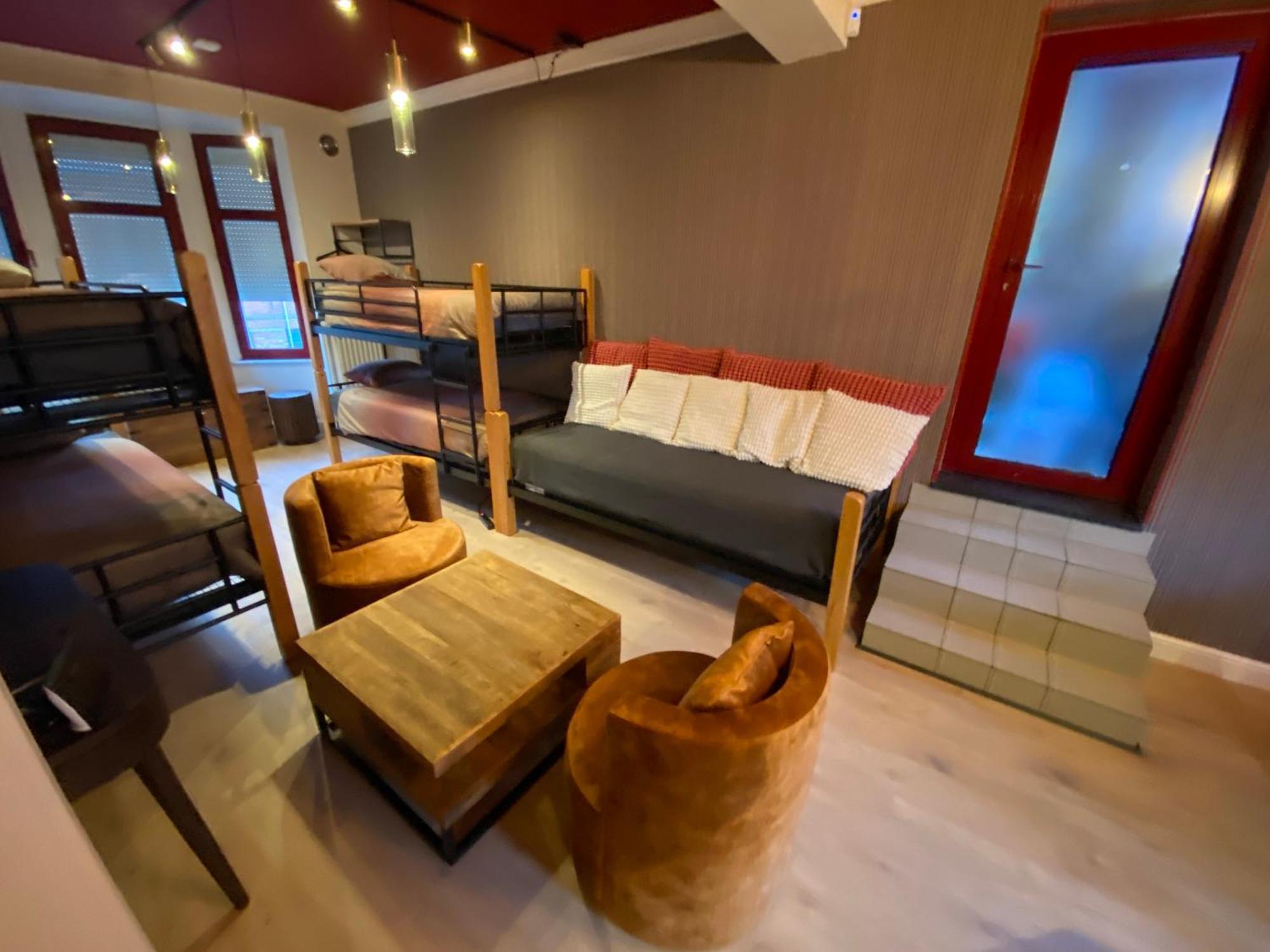 J And R Brussels City Apartment Экстерьер фото