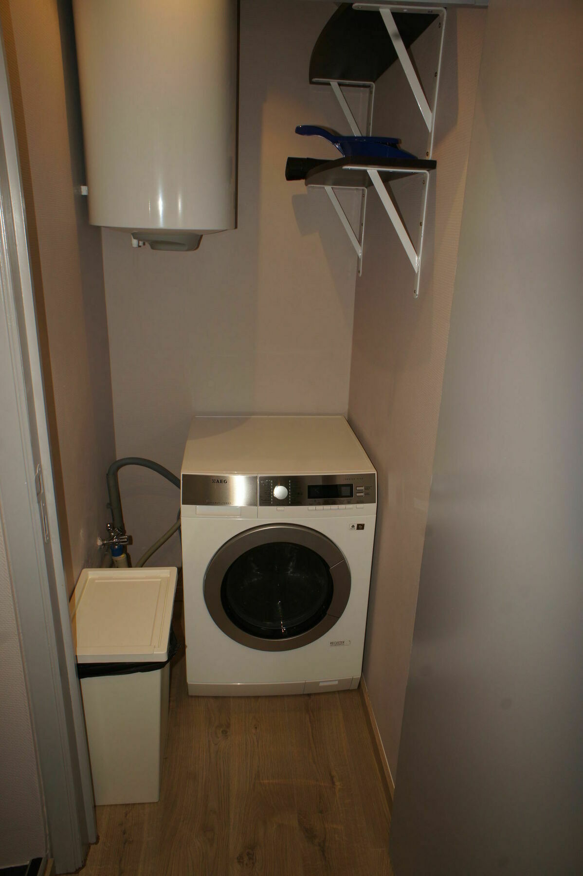 J And R Brussels City Apartment Экстерьер фото