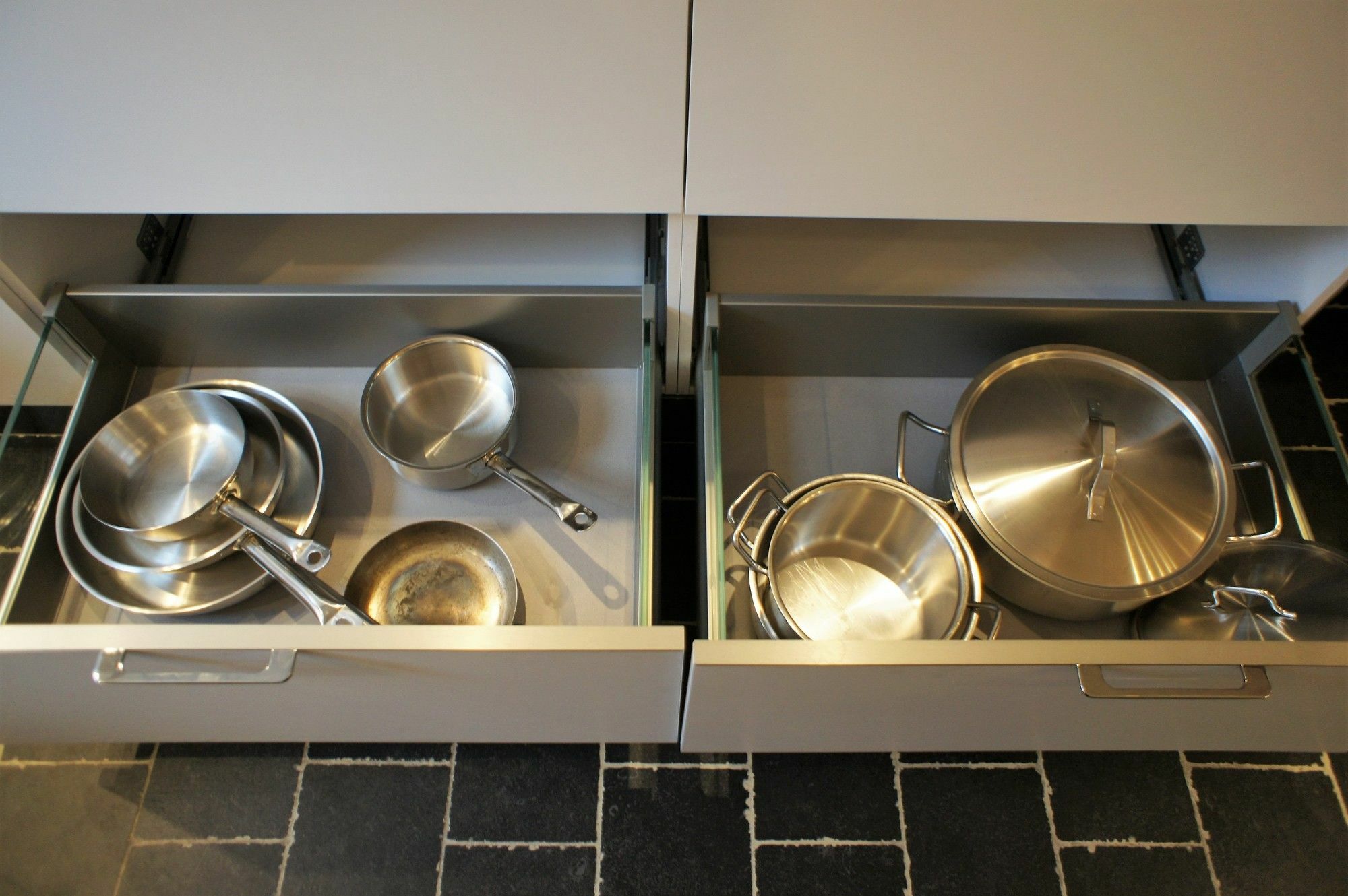 J And R Brussels City Apartment Экстерьер фото