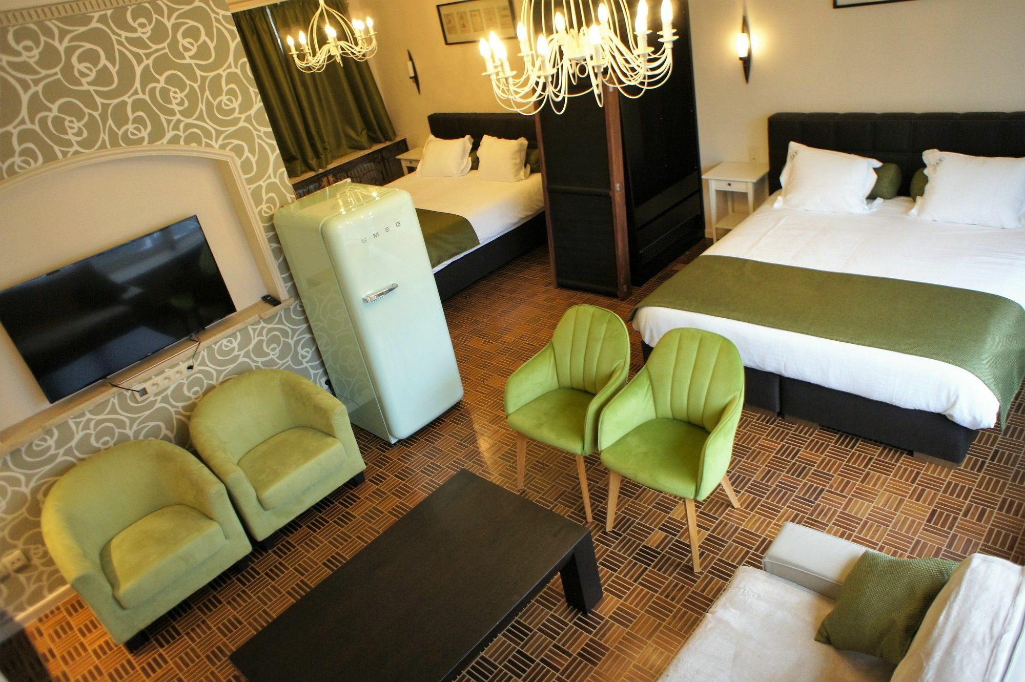 J And R Brussels City Apartment Экстерьер фото